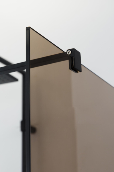 Душевая перегородка CEZARES LIBERTA-L-1-110-BR-NERO